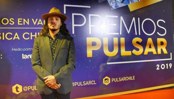 Disco “Likanantai” es parte de Premios PULSAR Disco “Likanantai” es parte de Premios PULSAR