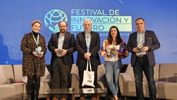 Fundación MERI participa de la cuarta versión del Festival Innovación y Futuro UC Fundación MERI participa de la cuarta versión del Festival Innovación y Futuro UC